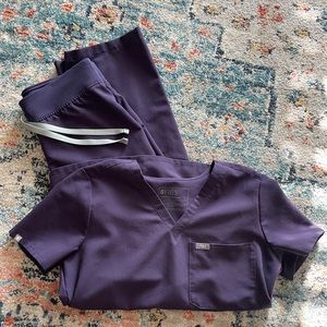 Figs Purple Shadow. Small Catarina & XS Livingston